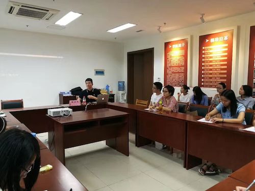 校友谢启龙分享就业经验 校友谢启龙分享就业经验