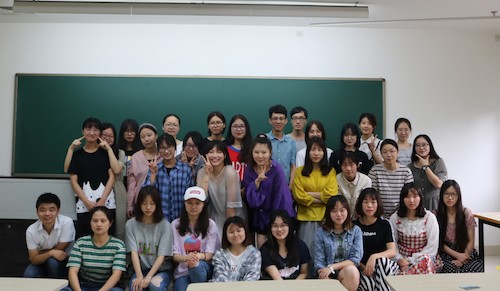 永乐视频
日语162支部风采照1 永乐视频
日语162支部风采照1