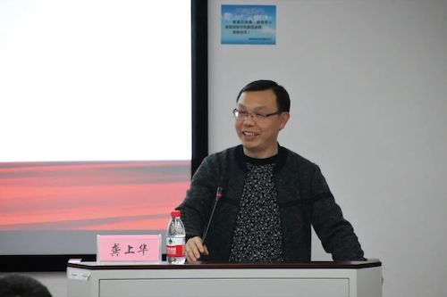 学校理论宣讲团、师大青博讲师团走进永乐视频
