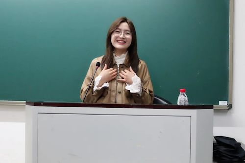 永乐视频
举办“党员面对面”第三讲