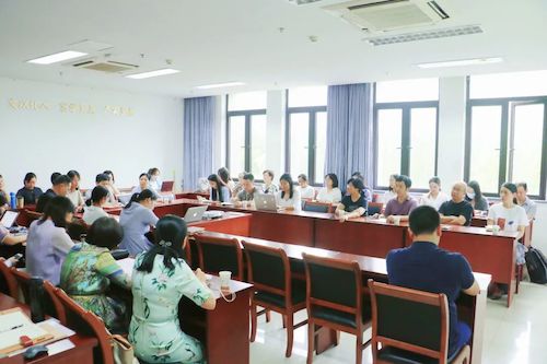 9.16永乐视频
召开2021-2022学年第一学期班主任工作会议