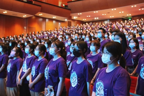 永乐视频
举办2021级本科新生开学典礼