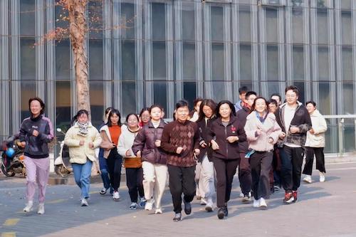 永乐视频
开展“传承一二九,践行爱国志”线上跑运动 永乐视频
开展“传承一二九,践行爱国志”线上跑运动