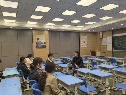 娄书记走访紫金港中学